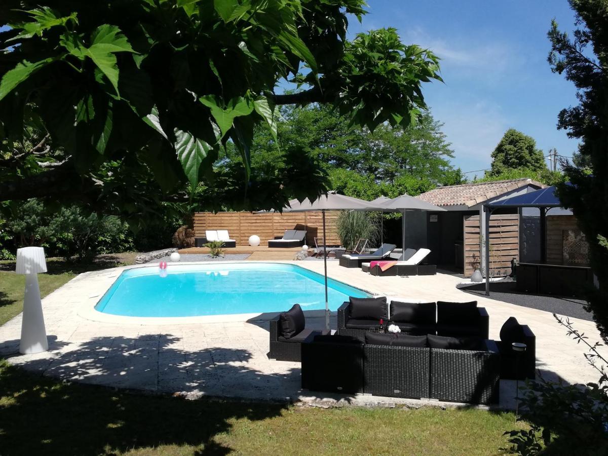 Villa Corterra Avec Piscine Et Jacuzzi Fargues-de-Langon Exterior photo